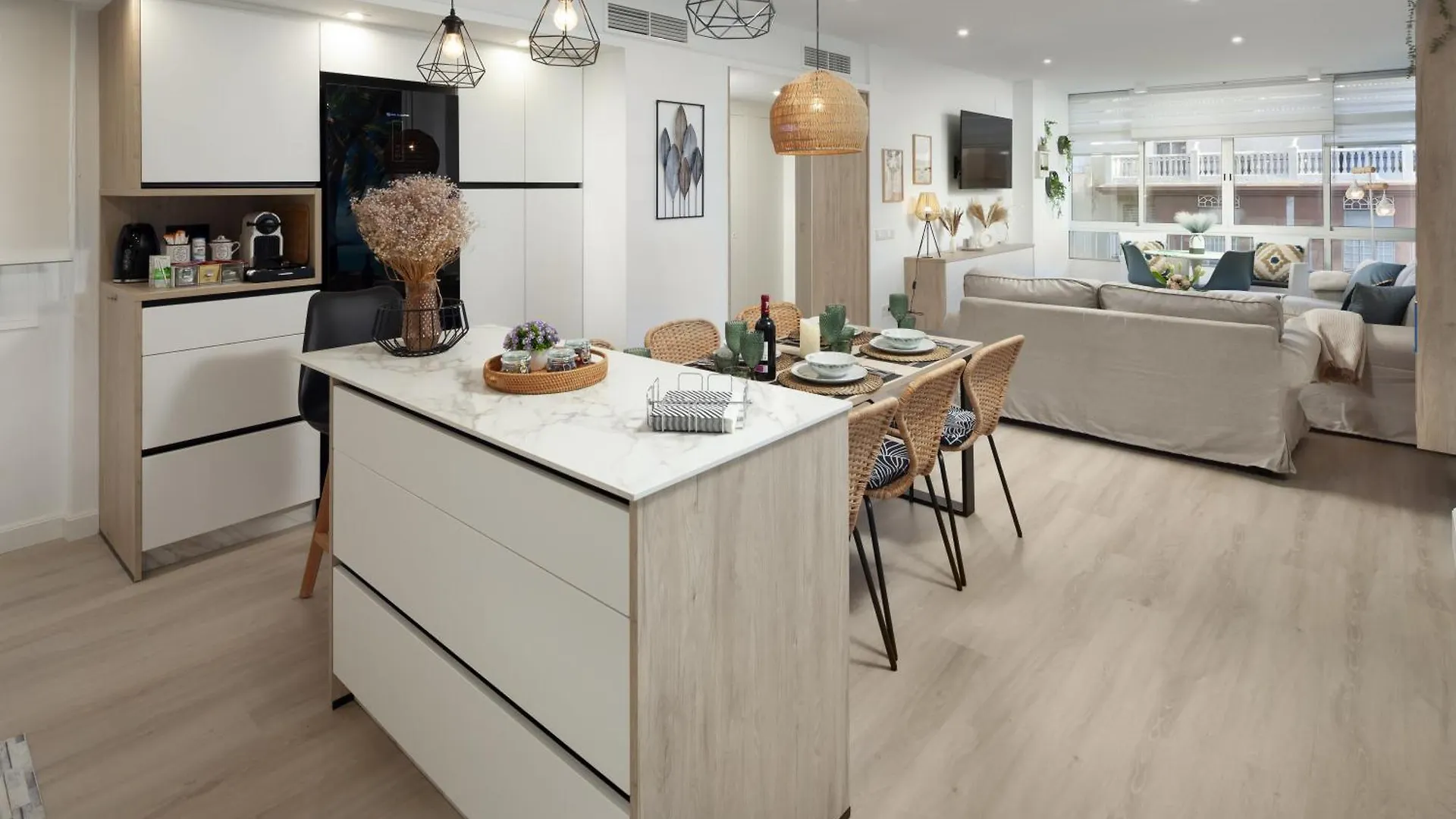Apartamento Mediterraneo Rincón de la Victoria 0*,
